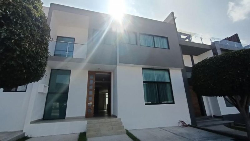 Casa en Venta en Real del Bosque El Pueblito, Queretaro Arteaga