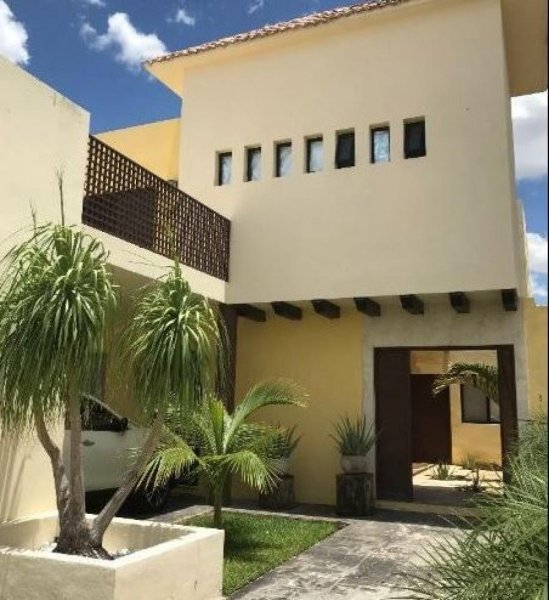 Foto Casa en Venta en Sta María Chuburná, Mérida, Yucatan - $ 770.000 - CAV305285 - BienesOnLine