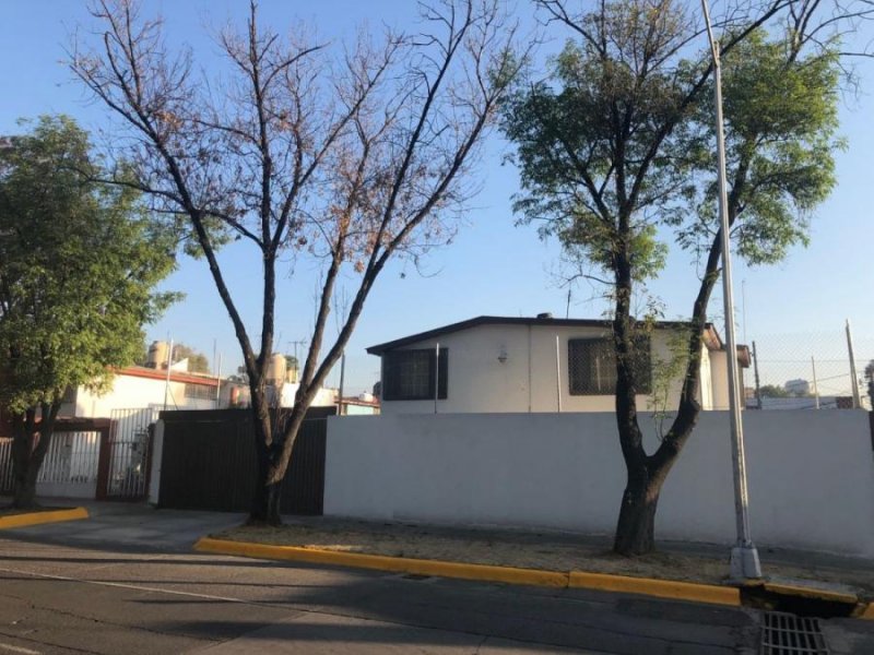 Foto Casa en Venta en CIUDAD SATELITE, Naucalpan de Juárez, Mexico - $ 4.800.000 - CAV312645 - BienesOnLine