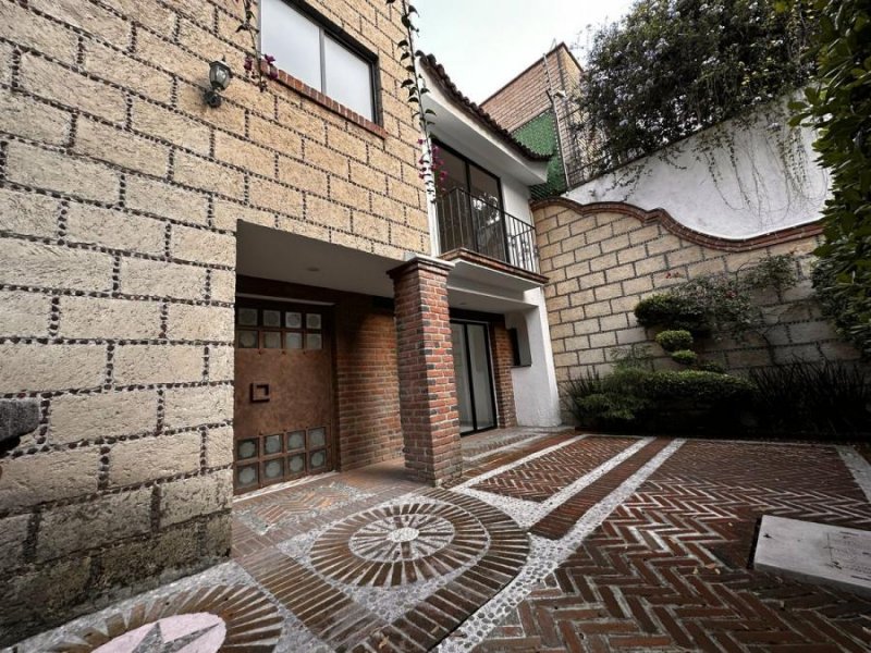 Casa en Venta en HEROES DE PADIERNA Tlalpan, Distrito Federal