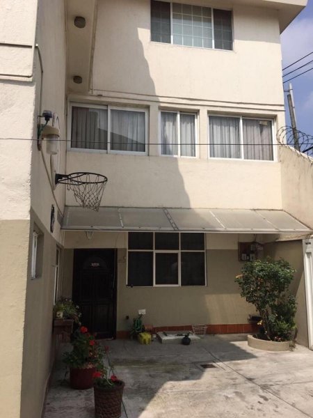 Casa en Venta en San Miguel Tlalpan, Distrito Federal