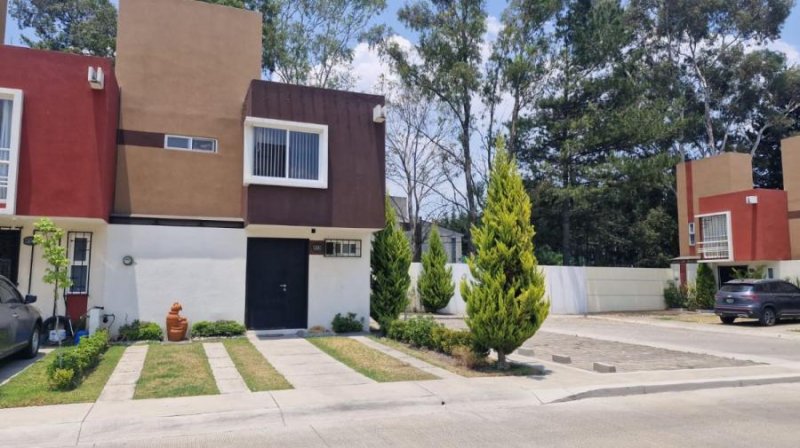 Casa en Venta en San Pedro Totoltepec Toluca de Lerdo, Mexico