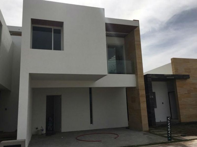 Foto Casa en Venta en VILLA MAGNA, San Luis Potosí, San Luis Potosi - $ 2.250.000 - CAV148442 - BienesOnLine