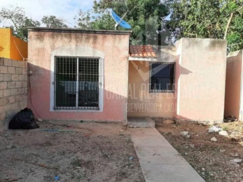 Foto Casa en Venta en EMILIANO ZAPATA SUR III, Mérida, Yucatan - $ 620.000 - CAV295179 - BienesOnLine