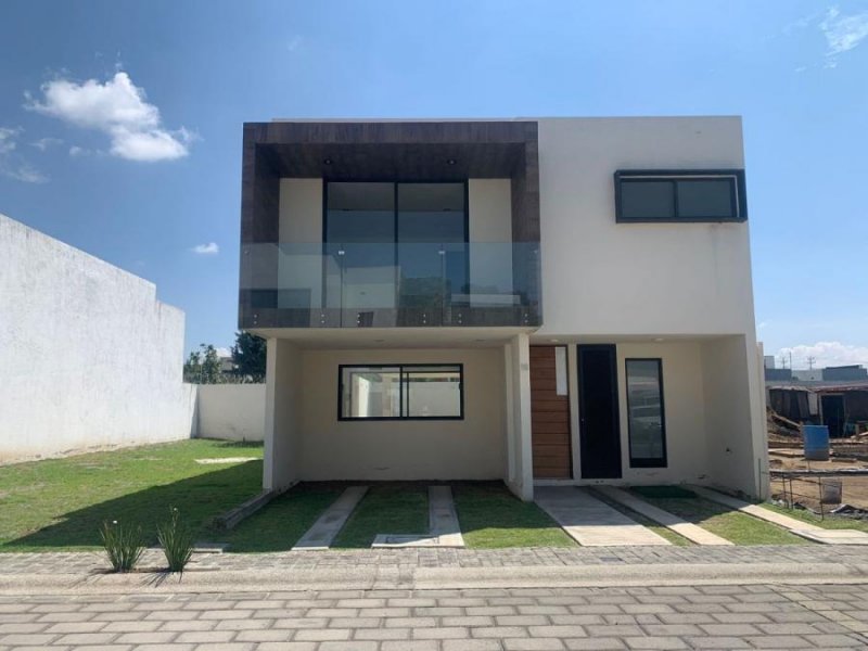 Casa en Venta en Fraccionamiento Kira Santa Maria Ixtulco, Tlaxcala