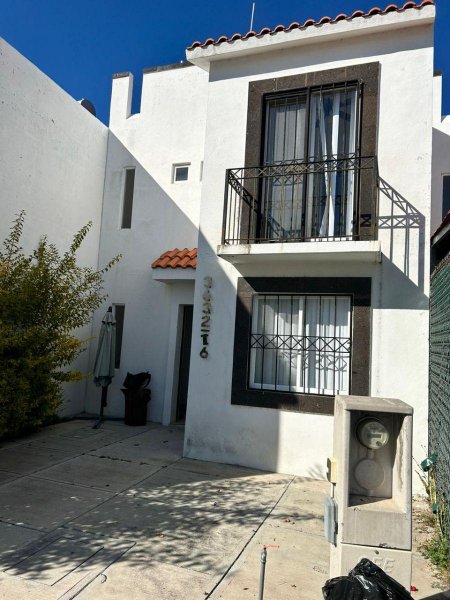 Casa en Venta en Villas de Bernalejo Irapuato, Guanajuato