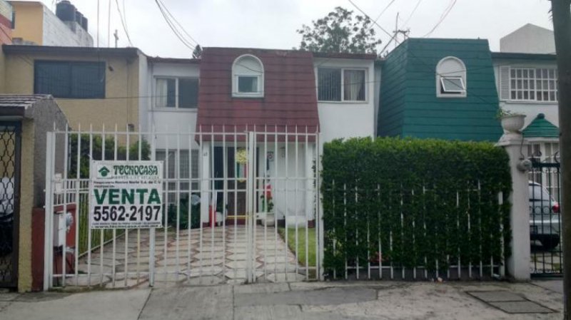 Foto Casa en Venta en Jardines de San Mateo, Naucalpan de Juárez, Mexico - $ 5.370.000 - CAV215983 - BienesOnLine