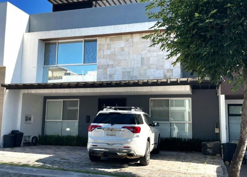 Casa en Venta en LOMAS DE ANGELOPOLIS Puebla, Puebla