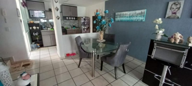 Casa en Venta en Lomas Estrella Iztapalapa, Distrito Federal