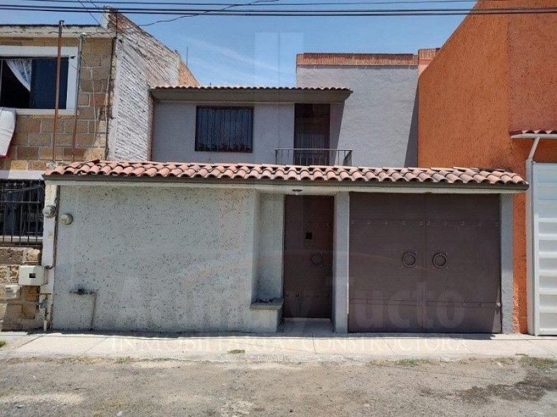 CASA EN VENTA, LOS CANDILES, CORREGIDORA