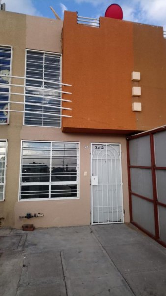 Foto Casa en Venta en LOS HEROES OZUMBILLA, Tecámac de Felipe Villanueva, Mexico - $ 640.000 - CAV275204 - BienesOnLine