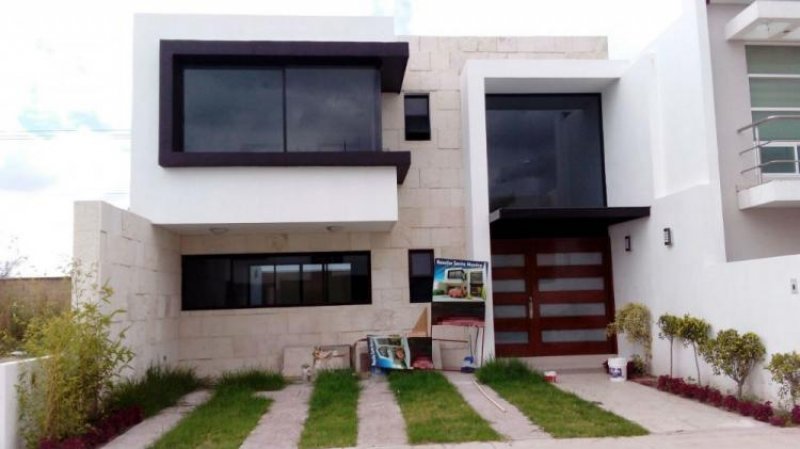 Foto Casa en Venta en Rancho Santa Monica, Aguascalientes, Aguascalientes - $ 2.050.000 - CAV182809 - BienesOnLine