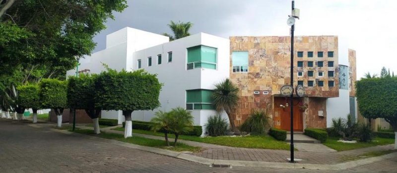 Casa en Venta en PUERTA DE HIERRO Puebla, Puebla