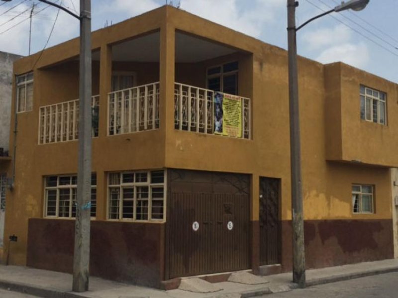 Foto Casa en Venta en BARRIO DE TLAXCALA, San Luis Potosí, San Luis Potosi - $ 800.000 - CAV130886 - BienesOnLine