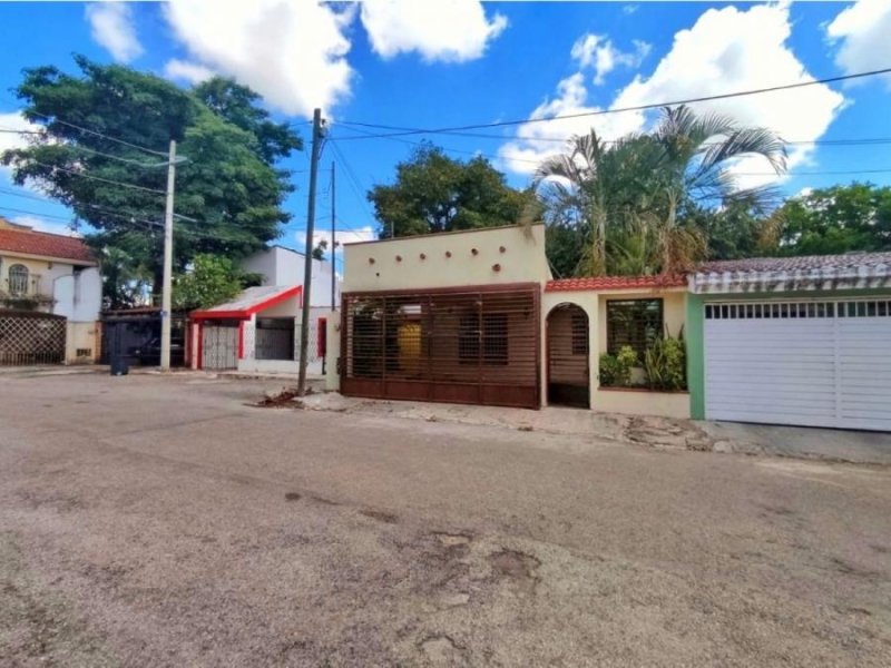 Foto Casa en Venta en Mérida, Yucatan - $ 2.225.000 - CAV312488 - BienesOnLine