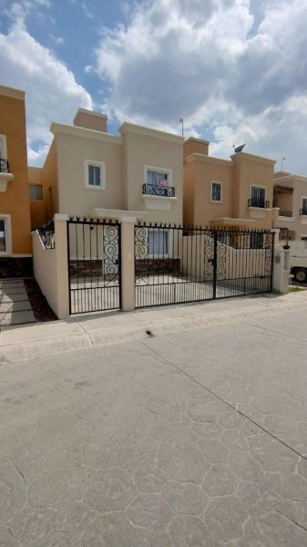 Casa en Venta en VIÑEDOS RESIDENCIAL Zempoala, Hidalgo