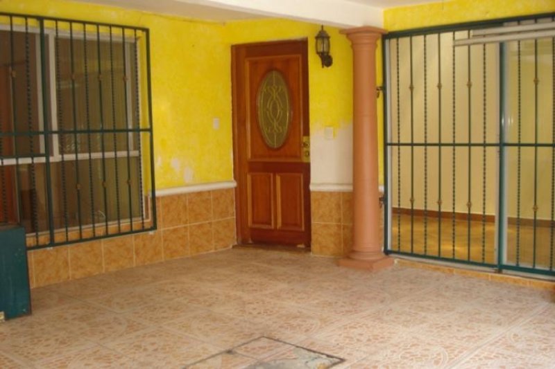 Foto Casa en Venta en Flores del Valle, Veracruz, Veracruz - $ 1.150.000 - CAV44214 - BienesOnLine