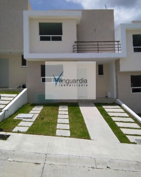 Foto Casa en Venta en LOMAS DEL DURAZNO, Morelia, Michoacan de Ocampo - $ 1.110.000 - CAV133789 - BienesOnLine