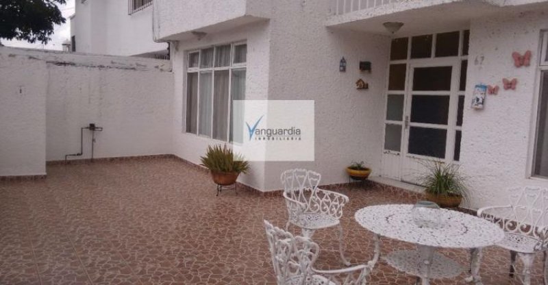 Foto Casa en Venta en LOMAS DE QUERETARO, Santiago de Querétaro, Queretaro Arteaga - $ 2.580.000 - CAV137903 - BienesOnLine