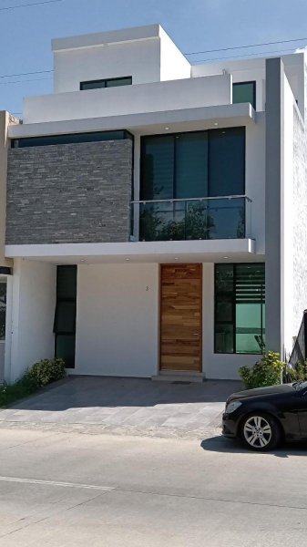 Casa en Venta en Valle Imperial Zapopan, Jalisco