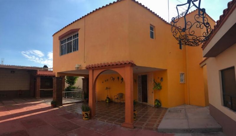 Foto Casa en Venta en Santa Catarina, Santa Catarina, Queretaro Arteaga - $ 3.500.000 - CAV123117 - BienesOnLine