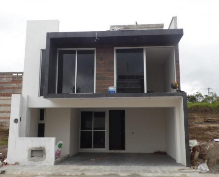 Foto Casa en Venta en Fracc. Las Lomas, Orizaba, Veracruz - $ 2.700.000 - CAV354534 - BienesOnLine