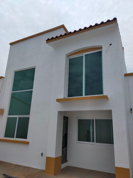 Foto Casa en Venta en Residencial San Francisco, Irapuato, Guanajuato - $ 2.215.000 - CAV72908 - BienesOnLine