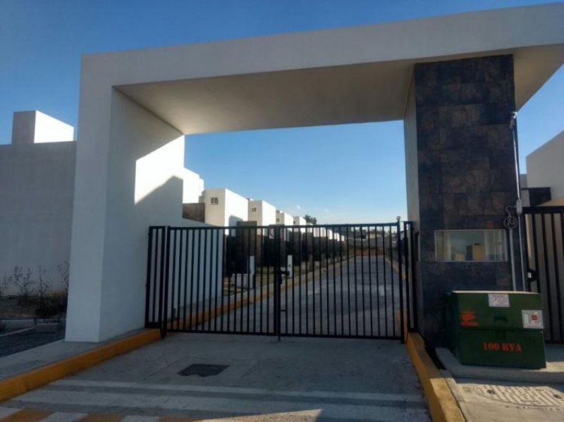 Foto Casa en Venta en LAGO RESIDENCIAL, Nicolás Romero, Mexico - $ 1.150.000 - CAV232610 - BienesOnLine