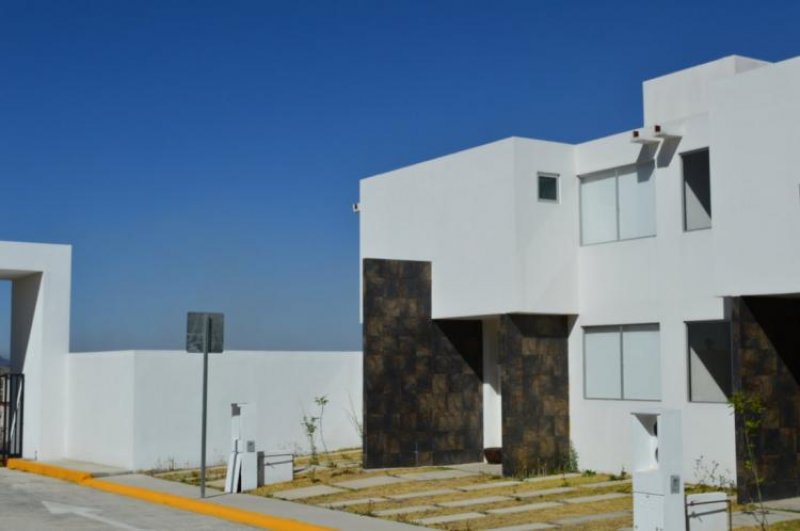 Foto Casa en Venta en Atizapan de Zaragoza, Mexico - $ 1.250.000 - CAV240454 - BienesOnLine