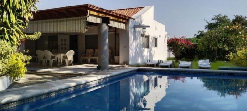 Casa en Venta en Las Colinas de Santa Fe Xochitepec, Morelos