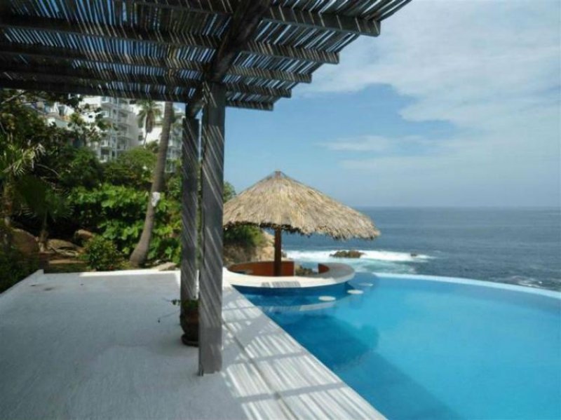 Foto Casa en Renta en Fracc. Las Playas, Acapulco de Juárez, Guerrero - U$D 700 - CAR60071 - BienesOnLine