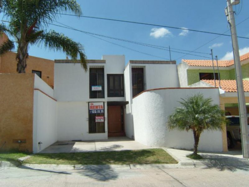 Foto Casa en Renta en Rinconada de los Andes, San Luis Potosí, San Luis Potosi - $ 9.000 - CAR46393 - BienesOnLine