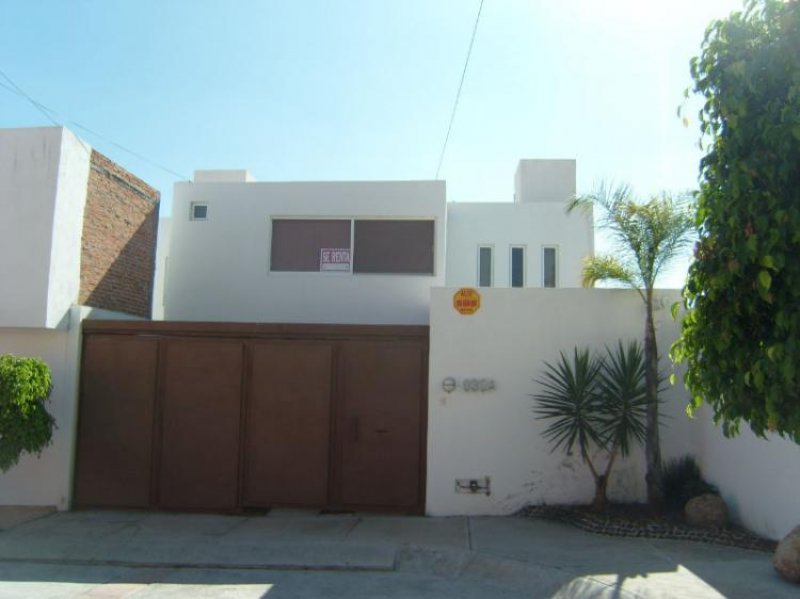 Foto Casa en Renta en Rinconada de los Andes, San Luis Potosí, San Luis Potosi - $ 10.000 - CAR47116 - BienesOnLine