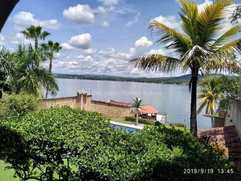 Casa en Venta en Lago de Tequesquitengo Jojutla, Morelos