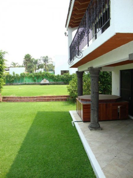 Foto Casa en Venta en Lomas de Cocoyoc., Atlatlahucan, Morelos - $ 2.200.000 - CAV47260 - BienesOnLine