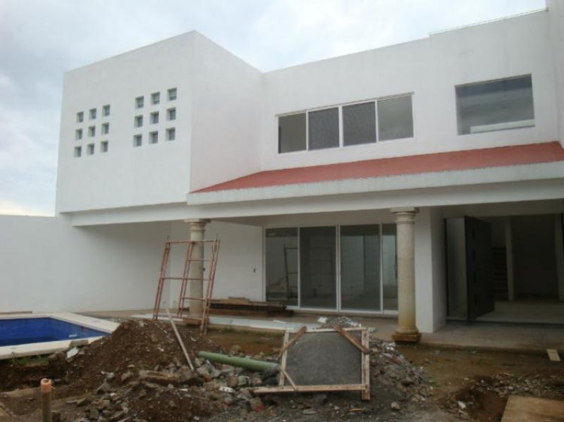 Foto Casa en Venta en Ahuatlan, Fraccionamiento Loma Linda, Cuernavaca, Morelos - $ 3.500.000 - CAV51393 - BienesOnLine