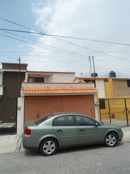 Foto Casa en Venta en LOMA VERDE, San Luis Potosí, San Luis Potosi - $ 1.750.000 - CAV74153 - BienesOnLine