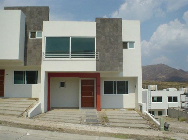 Foto Casa en Venta en Senderos de Monte Verde, Tlajomulco de Zúñiga, Jalisco - $ 1.680.000 - CAV58524 - BienesOnLine