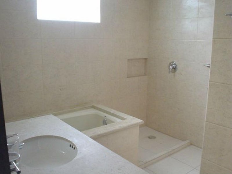 Foto Casa en Venta en Senderos de Monte Verde, Tlajomulco de Zúñiga, Jalisco - $ 1.715.835 - CAV58537 - BienesOnLine