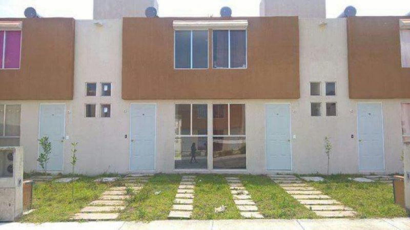 Foto Casa en Venta en LA GUADALUPANA BICENTENARIO, LA GUADALUPANA BICENTENARIO, Mexico - $ 465.000 - CAV246791 - BienesOnLine