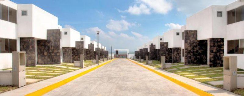 Foto Casa en Venta en LOMA DE LA CRUZ, Estado de México, Mexico - $ 1.150.000 - CAV238159 - BienesOnLine