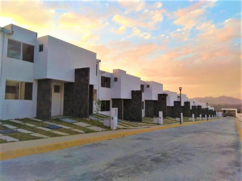 Foto Casa en Venta en Villa Nicolás Romero, Mexico - $ 1.150.000 - CAV226396 - BienesOnLine