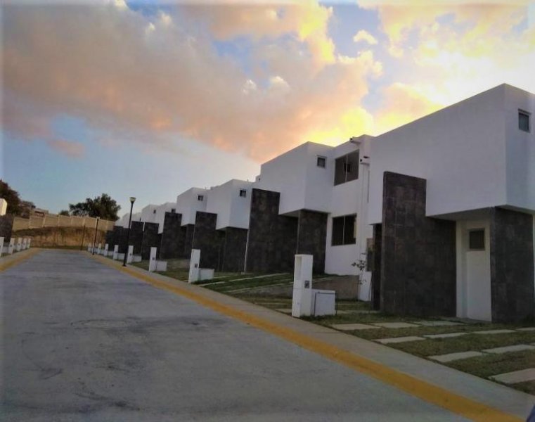 Foto Casa en Venta en Villa Nicolás Romero, Mexico - $ 1.150.000 - CAV226393 - BienesOnLine