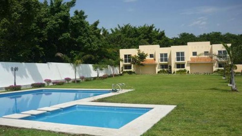 Foto Casa en Venta en Centro de Jiutepec, Jiutepec, Morelos - $ 855.000 - CAV21574 - BienesOnLine