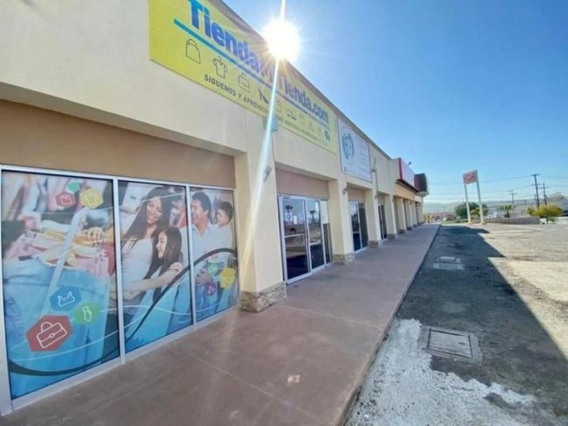 Local en Venta en La Gloria 22645 Tijuana, Baja California