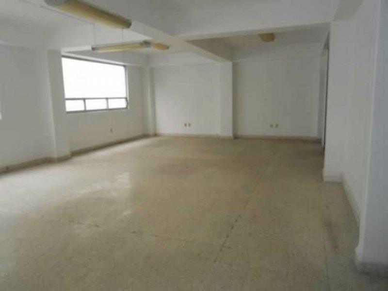 Foto Oficina en Renta en Valle Dorado, Tlalnepantla, Mexico - $ 30.000 - OFR177069 - BienesOnLine