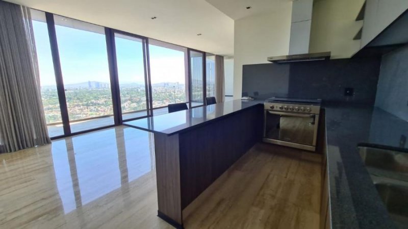 Departamento en Venta en PUERTA DE HIERRO Guadalajara, Jalisco