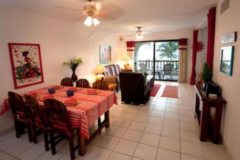 Foto Departamento en Venta en Playacar, Playa del Carmen, Quintana Roo - U$D 439.000 - DEV55528 - BienesOnLine