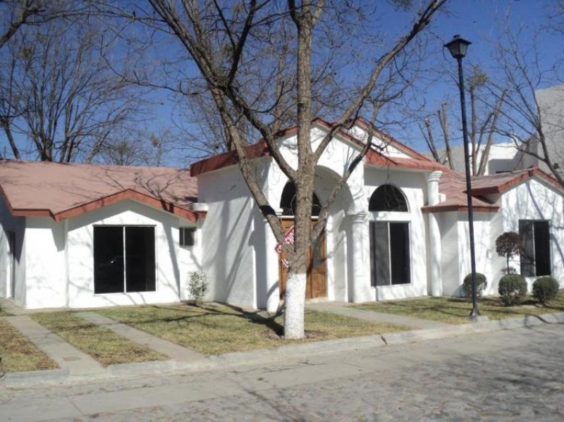 Foto Casa en Venta en fraccionamiento san alberto, Saltillo, Coahuila de Zaragoza - $ 3.200.000 - CAV35241 - BienesOnLine