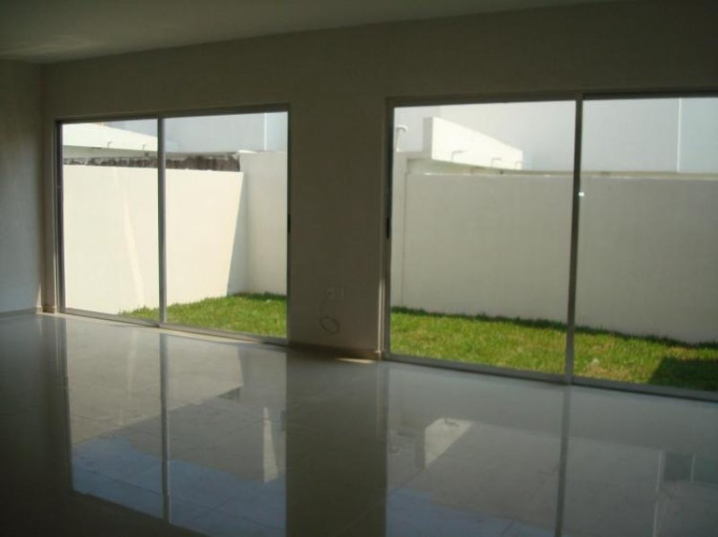 Foto Casa en Venta en LOMAS RESIDENCIAL, Veracruz, Veracruz - $ 2.100.000 - CAV22895 - BienesOnLine